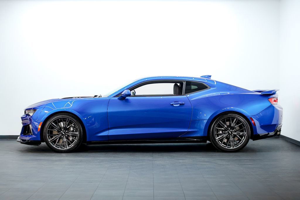Used 2017 Chevrolet Camaro ZL1 image 8