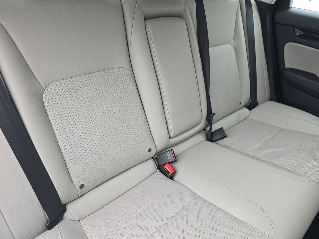 Used 2023 Honda Civic Touring image 18