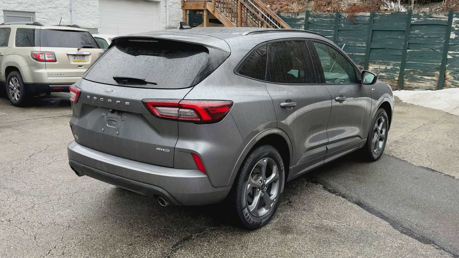 Used 2024 Ford Escape ST-Line image 8