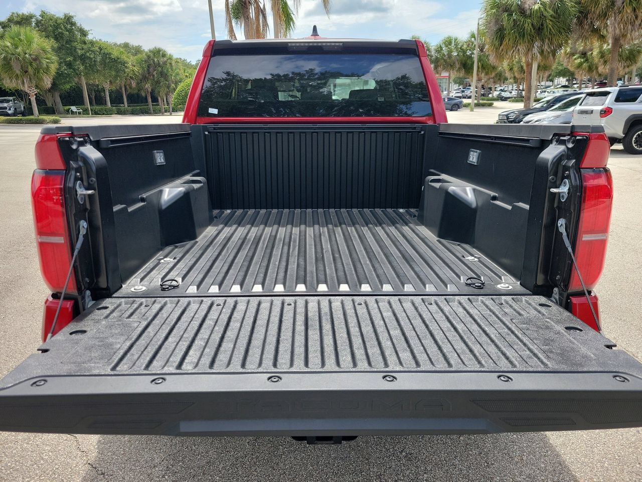 New 2025 Toyota Tacoma SR5 AWD/4WD image 8