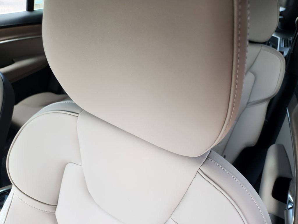 New 2026 Volvo XC90 B6 Plus w/ Protection Package Premier AWD/4WD image 6