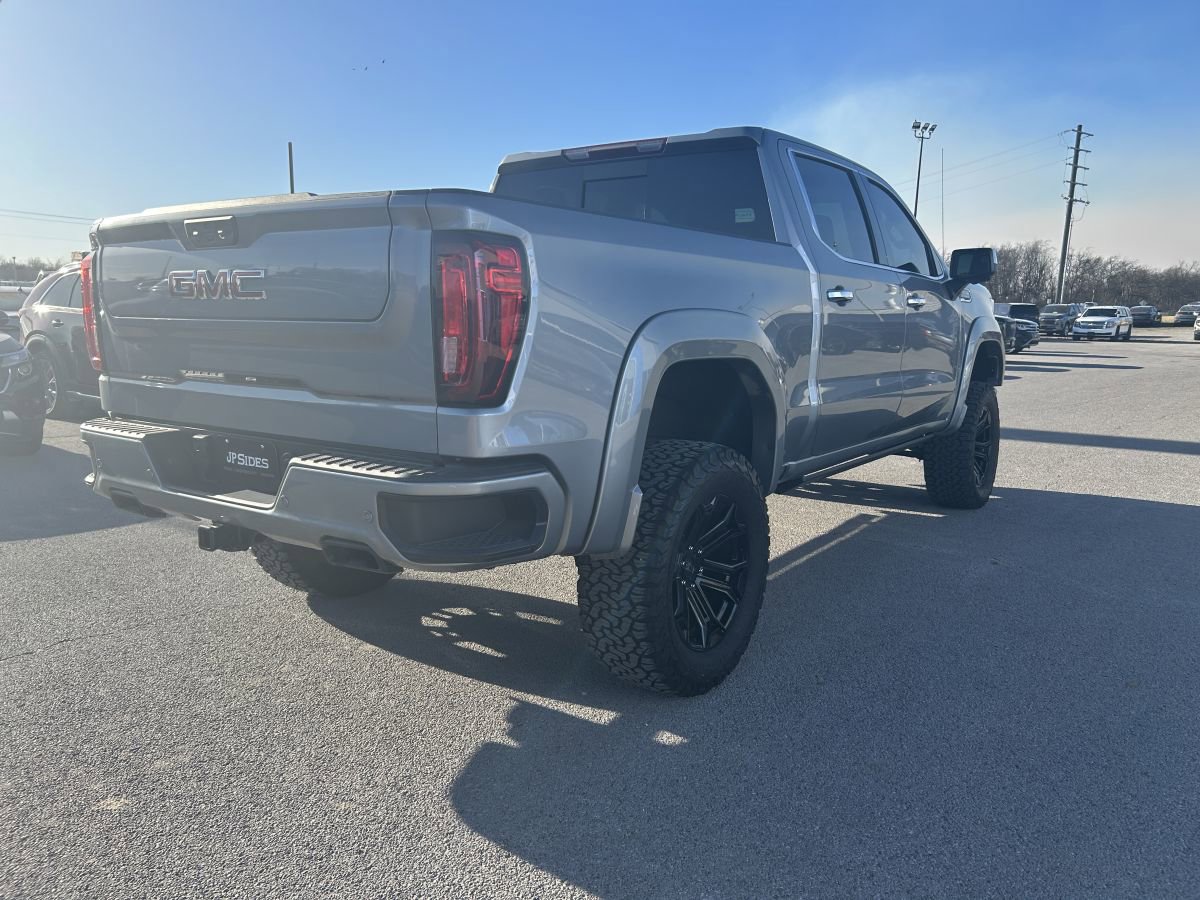 Used 2025 GMC Sierra 1500 SLT w/ SLT Premium Package image 5