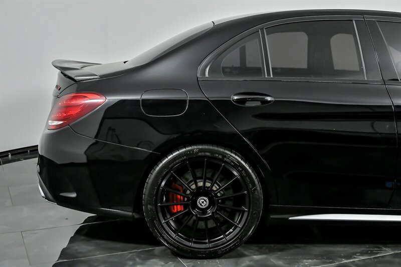 Used 2016 Mercedes-Benz C 63 AMG S image 11