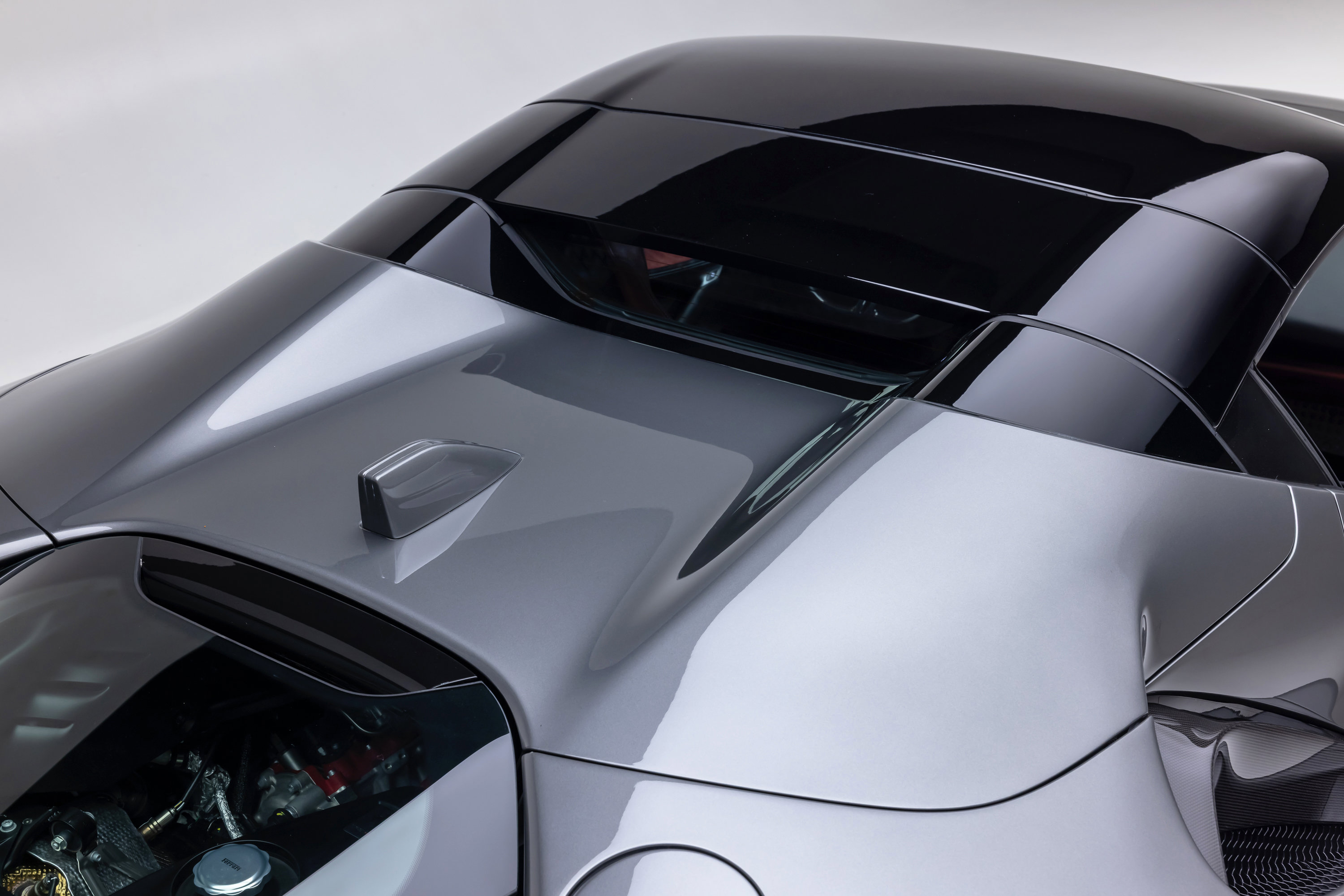 Certified 2024 Ferrari SF90 Spider AWD/4WD image 19