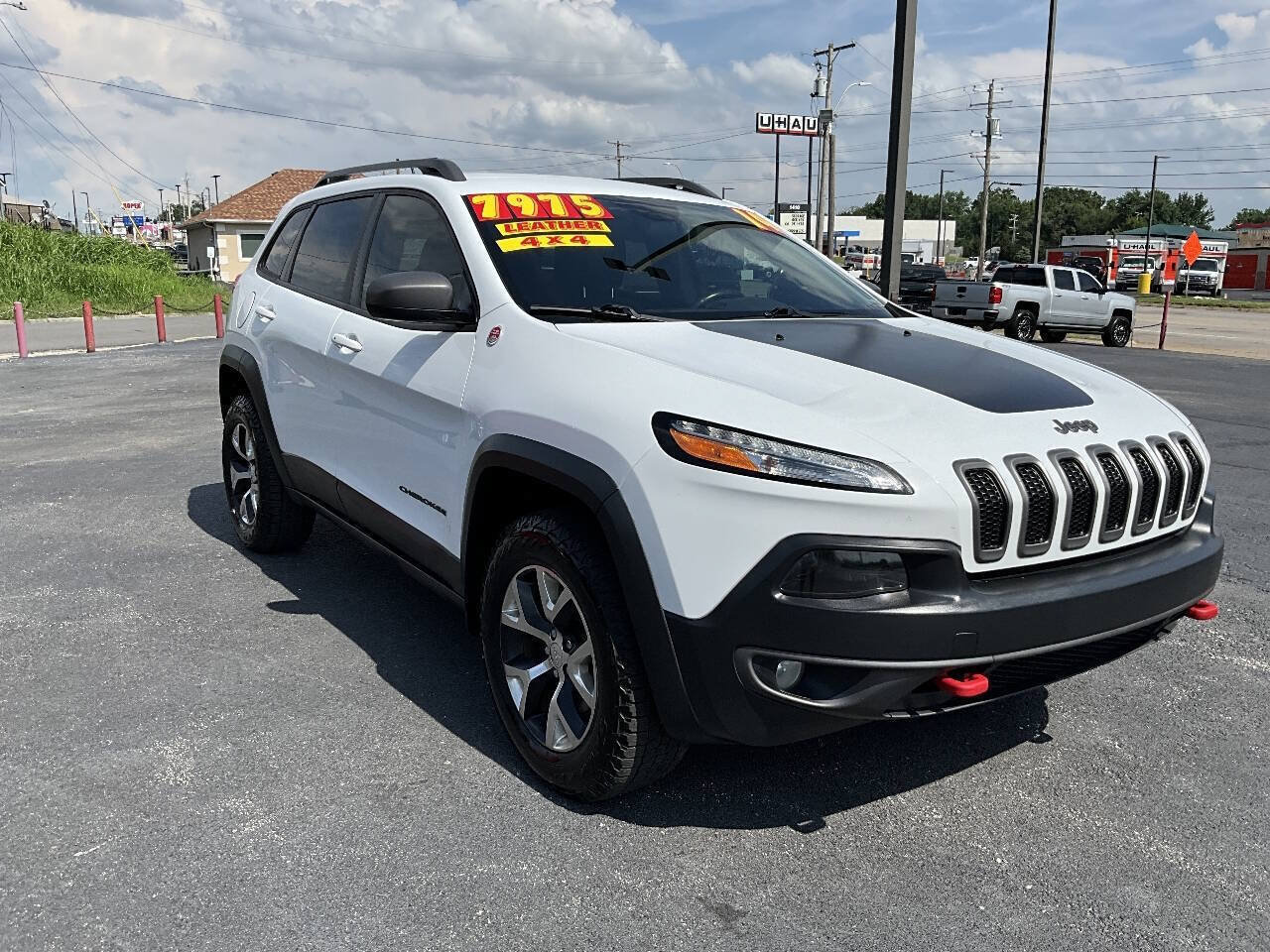 Used 2014 Jeep Cherokee Trailhawk w/ Comfort/Convenience Group AWD/4WD image 7