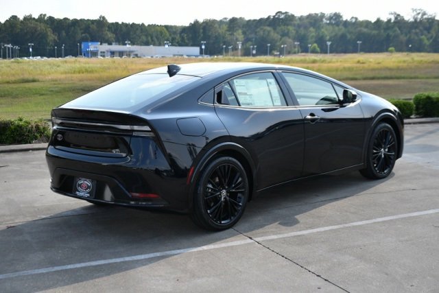 New 2026 Toyota Prius Plug-In Hybrid image 7