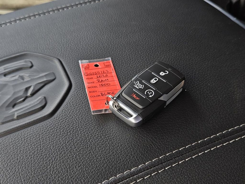 New 2025 RAM 1500 Laramie image 27
