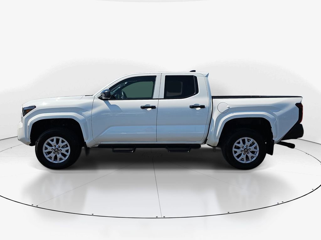 Used 2024 Toyota Tacoma SR AWD/4WD image 9