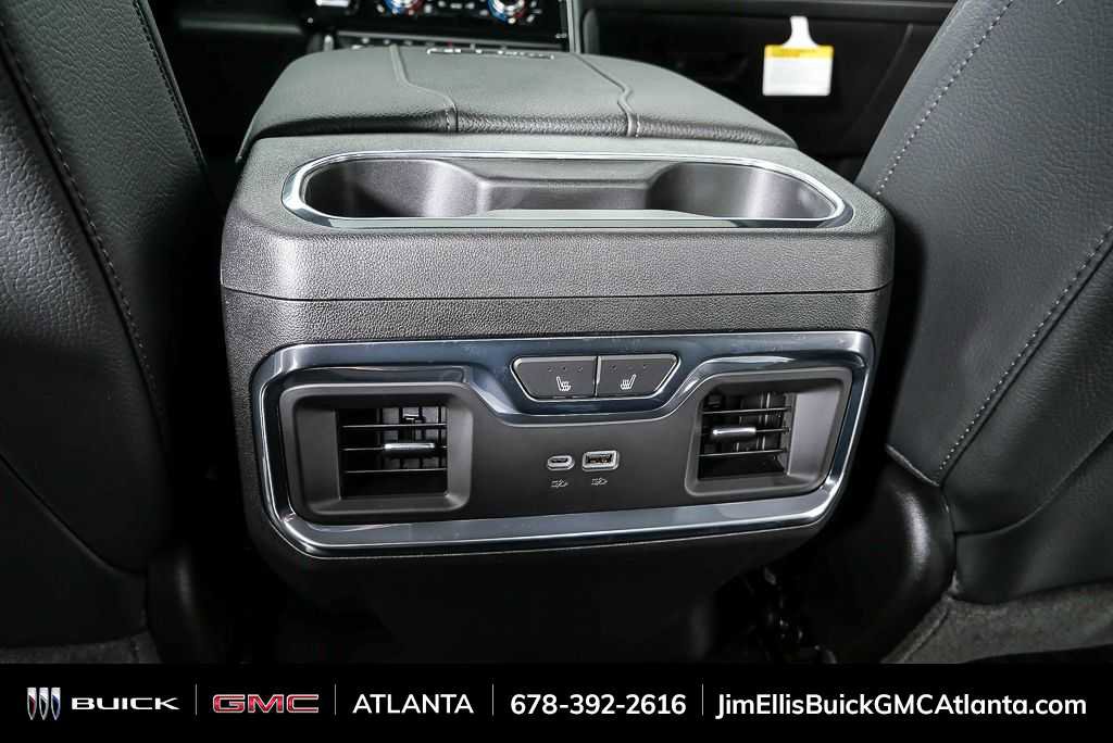 New 2026 GMC Sierra 2500 Denali w/ Denali Reserve Package image 19