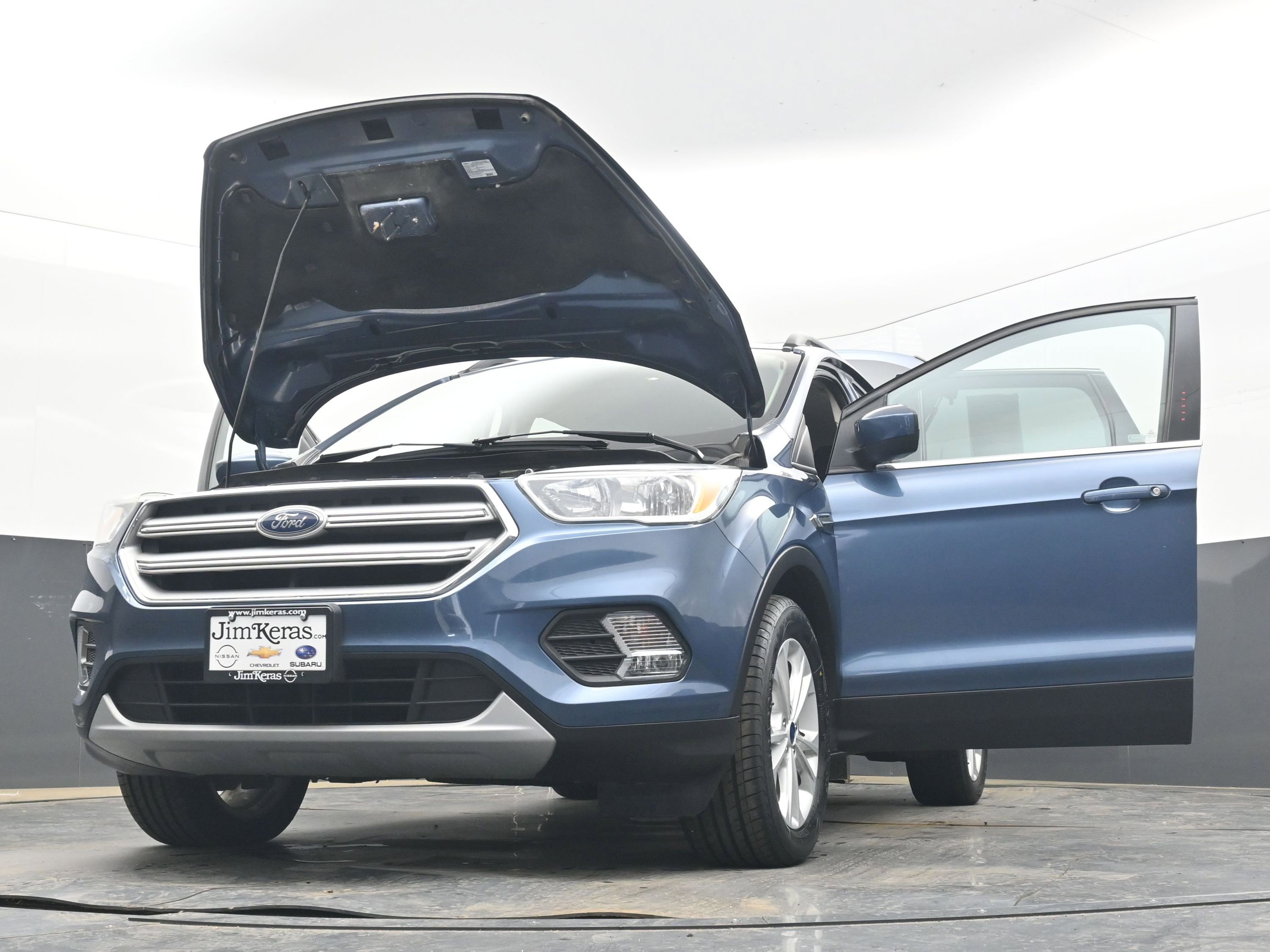 Used 2018 Ford Escape SE image 36