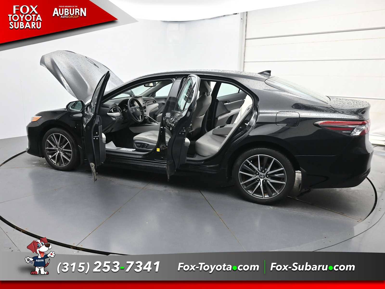 Used 2023 Toyota Camry XLE AWD/4WD image 42