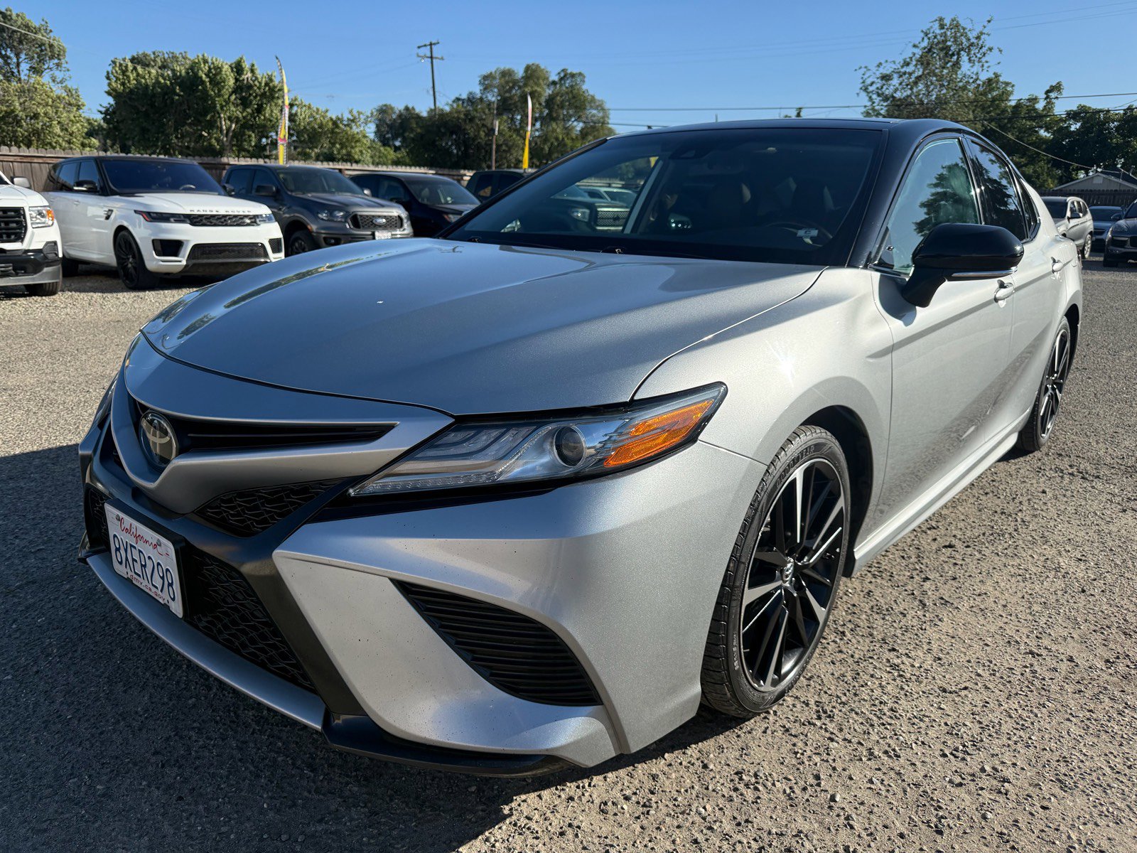 Used 2019 Toyota Camry XSE FWD image 1