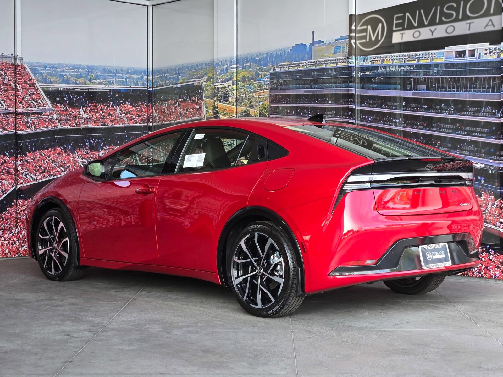 New 2026 Toyota Prius Plug-In Hybrid FWD image 5