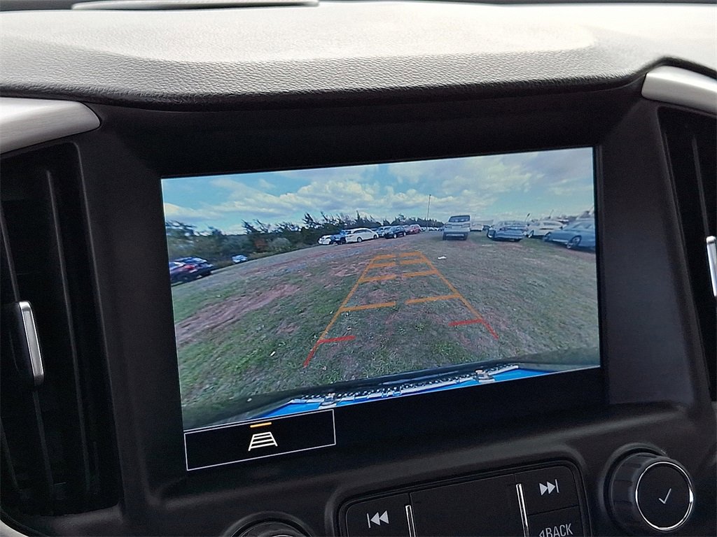 Used 2022 GMC Terrain SLT w/ Infotainment Package II image 18