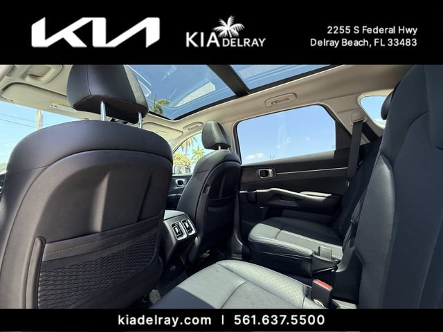 Used 2026 Kia Sorento EX w/ EX Premium Package FWD image 15