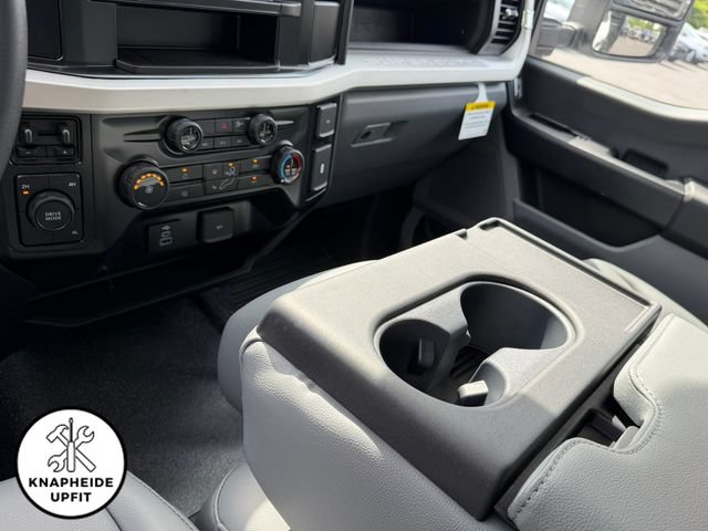 New 2026 Ford F550 4x4 Regular Cab Super Duty image 23