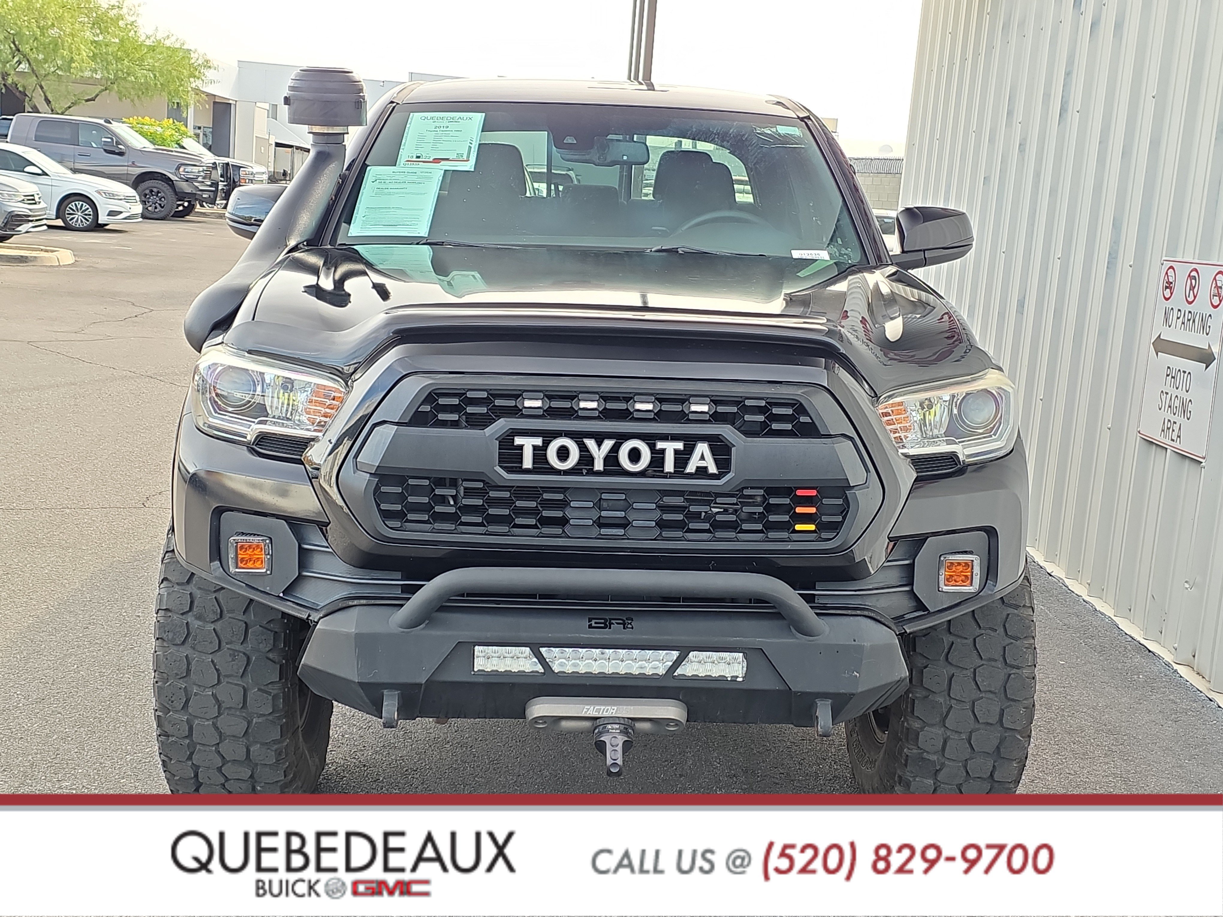 Used 2019 Toyota Tacoma TRD Off-Road AWD/4WD image 2
