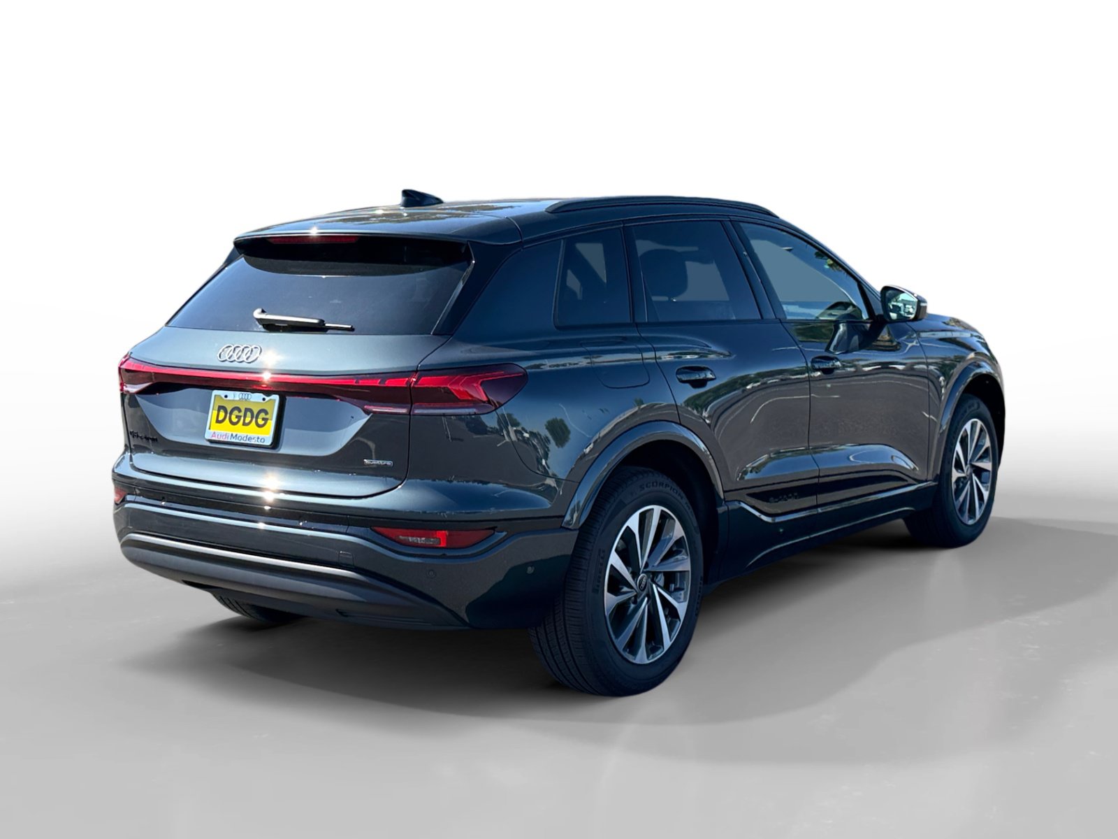 New 2027 Audi Q6 e-tron Premium AWD/4WD image 5