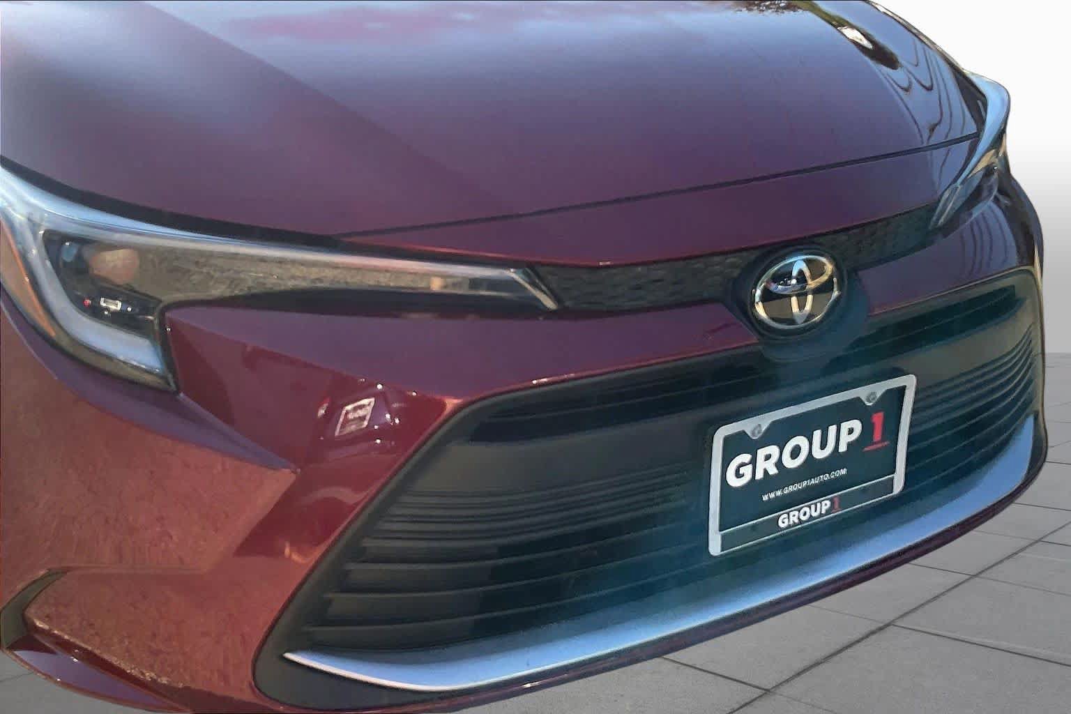 Used 2026 Toyota Corolla XLE FWD image 29