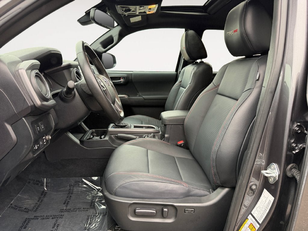 Used 2021 Toyota Tacoma TRD Pro AWD/4WD image 6