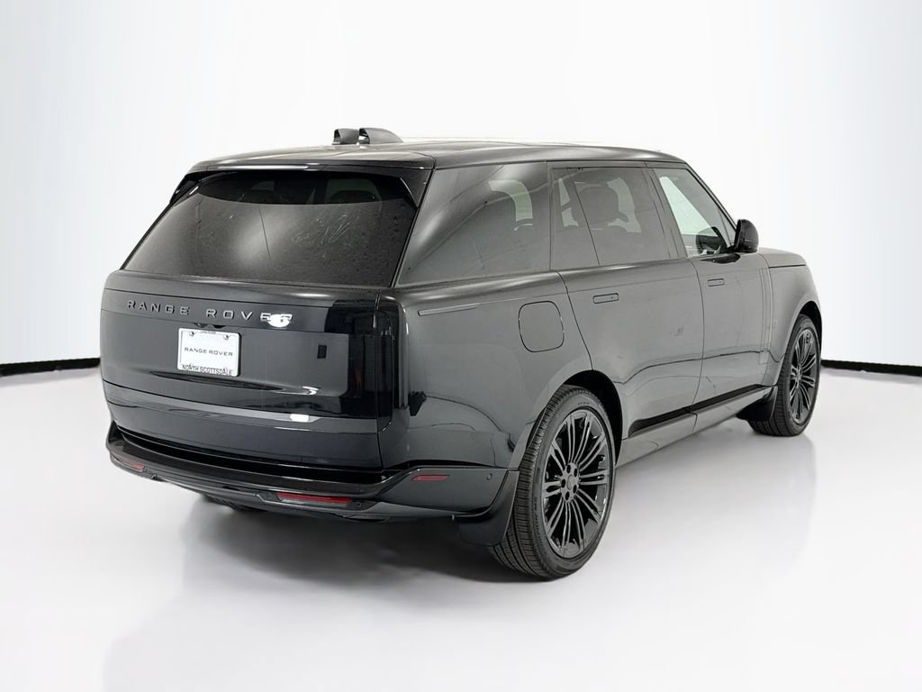 New 2026 Land Rover Range Rover Long Wheelbase SE AWD/4WD image 5