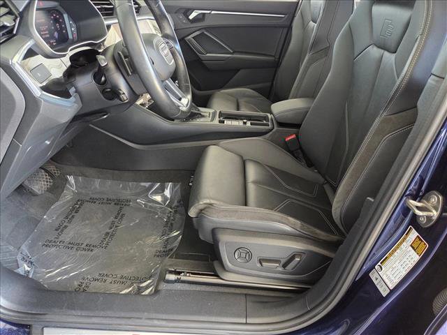 Used 2021 Audi Q3 2.0T Premium image 16