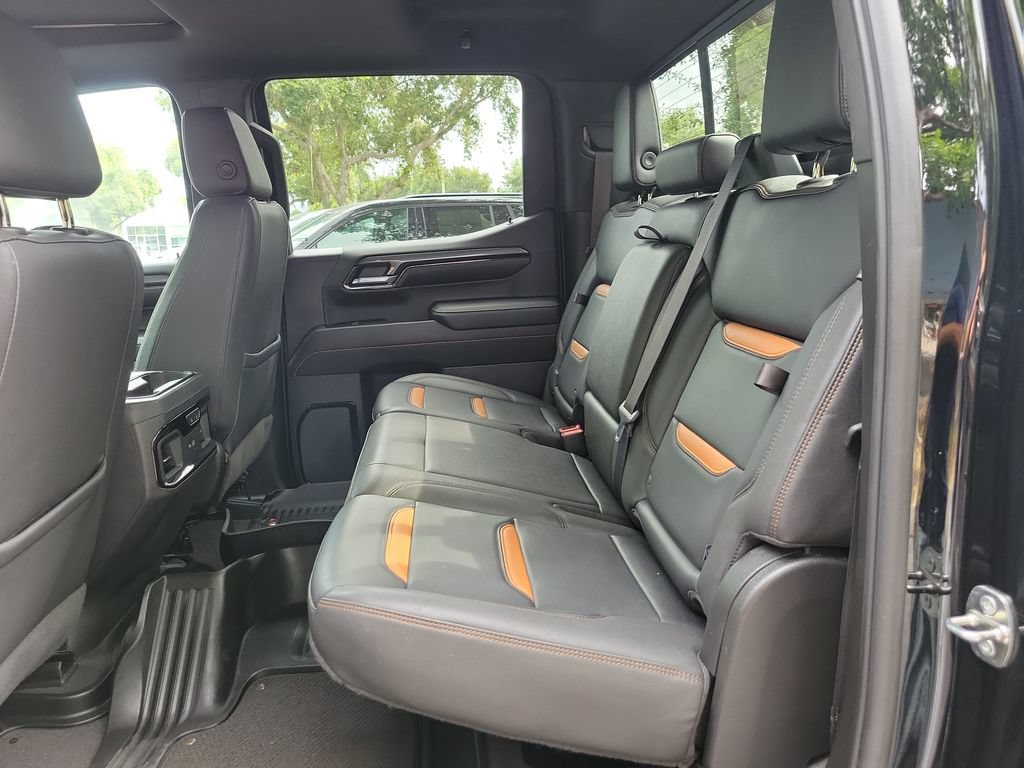 Certified 2022 GMC Sierra 1500 AT4 w/ AT4 Premium Package AWD/4WD image 14