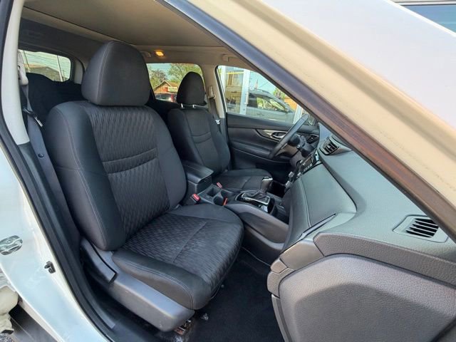 Used 2020 Nissan Rogue SV AWD/4WD image 12