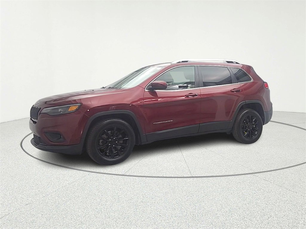 Used 2019 Jeep Cherokee Latitude Plus image 3