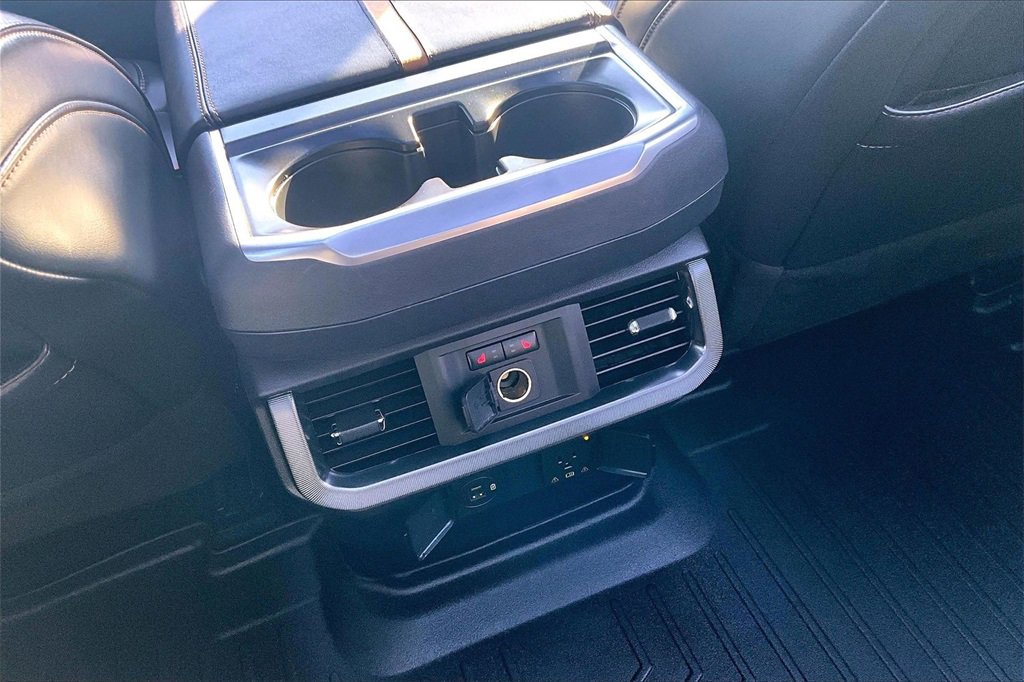 Used 2022 Ford F150 Platinum w/ Equipment Group 701A High image 34