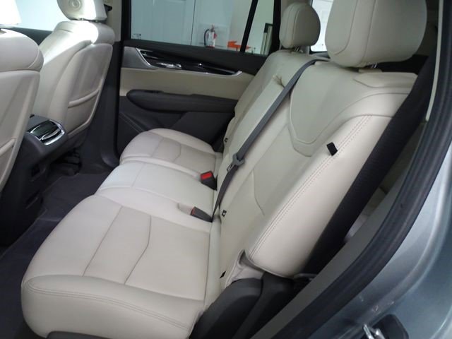 Certified 2023 Cadillac XT6 Premium Luxury AWD/4WD image 4