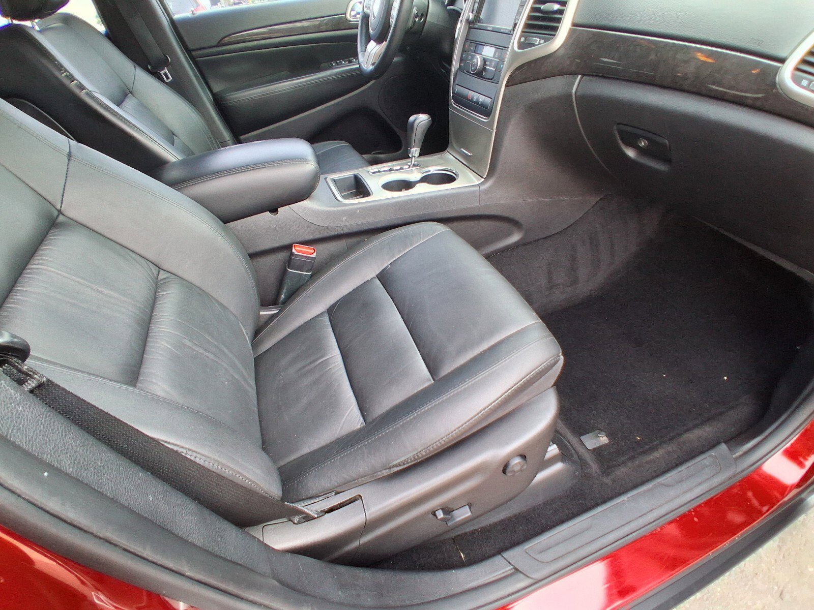 Used 2013 Jeep Grand Cherokee Laredo image 29