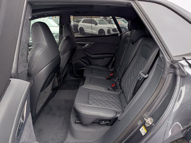 New 2027 Audi SQ8 Prestige AWD/4WD image 13