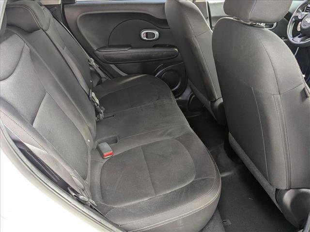 Used 2016 Kia Soul FWD image 18