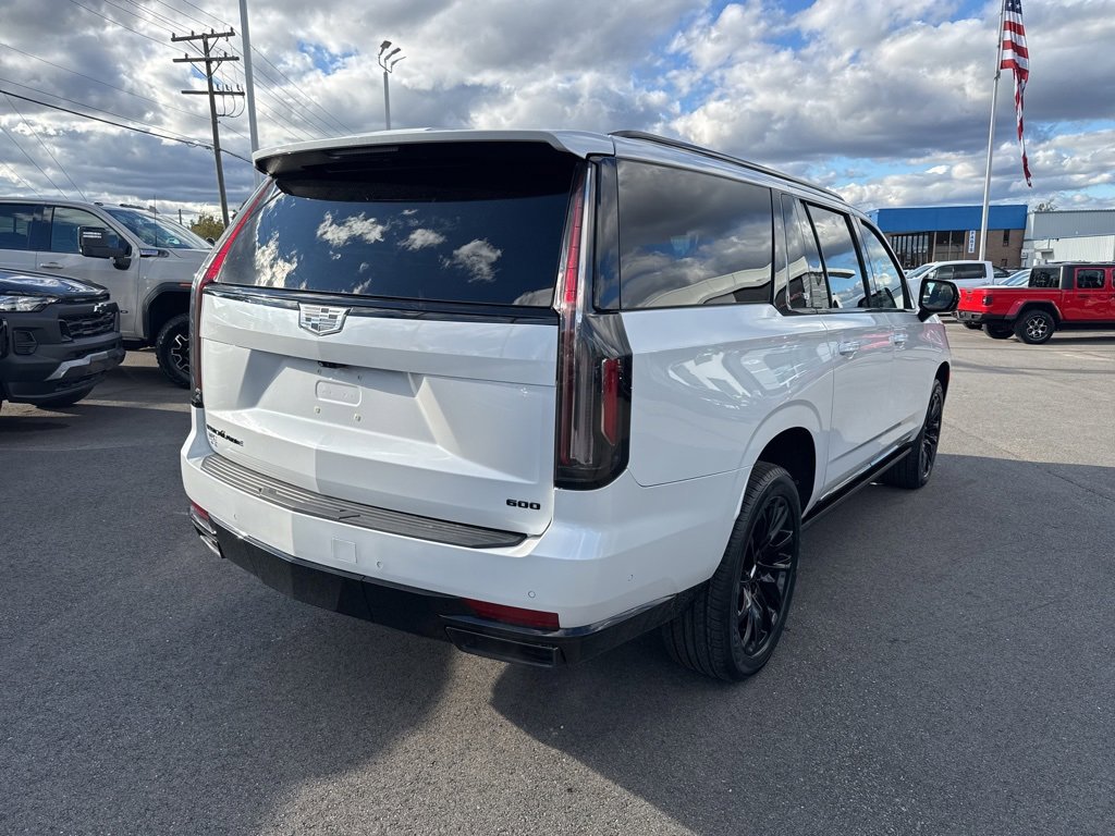 Used 2021 Cadillac Escalade ESV Sport Platinum w/ LPO, ONYX Package image 5
