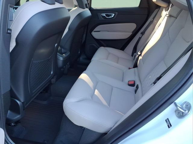 New 2026 Volvo XC60 B5 Plus w/ Protection Package Premier AWD/4WD image 11