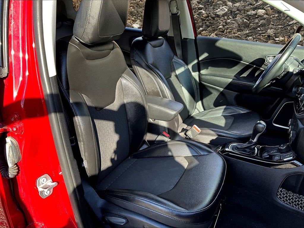 Used 2018 Jeep Compass Latitude image 7