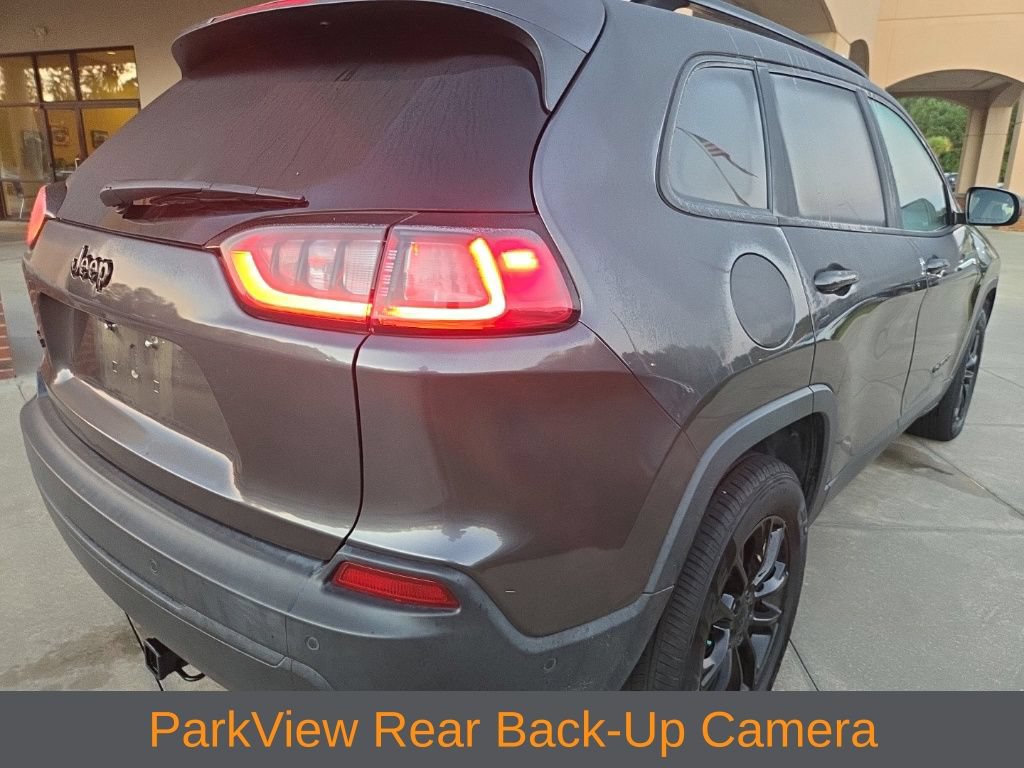 Used 2023 Jeep Cherokee Altitude Lux AWD/4WD image 6