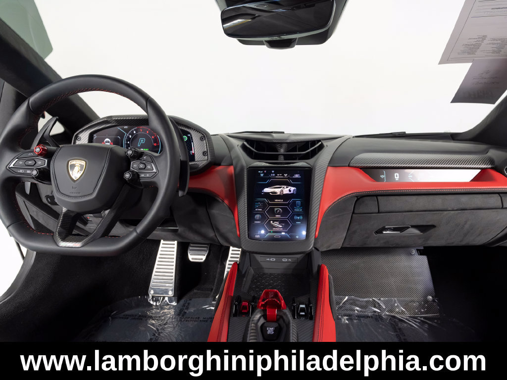 Used 2024 Lamborghini Revuelto AWD/4WD image 38