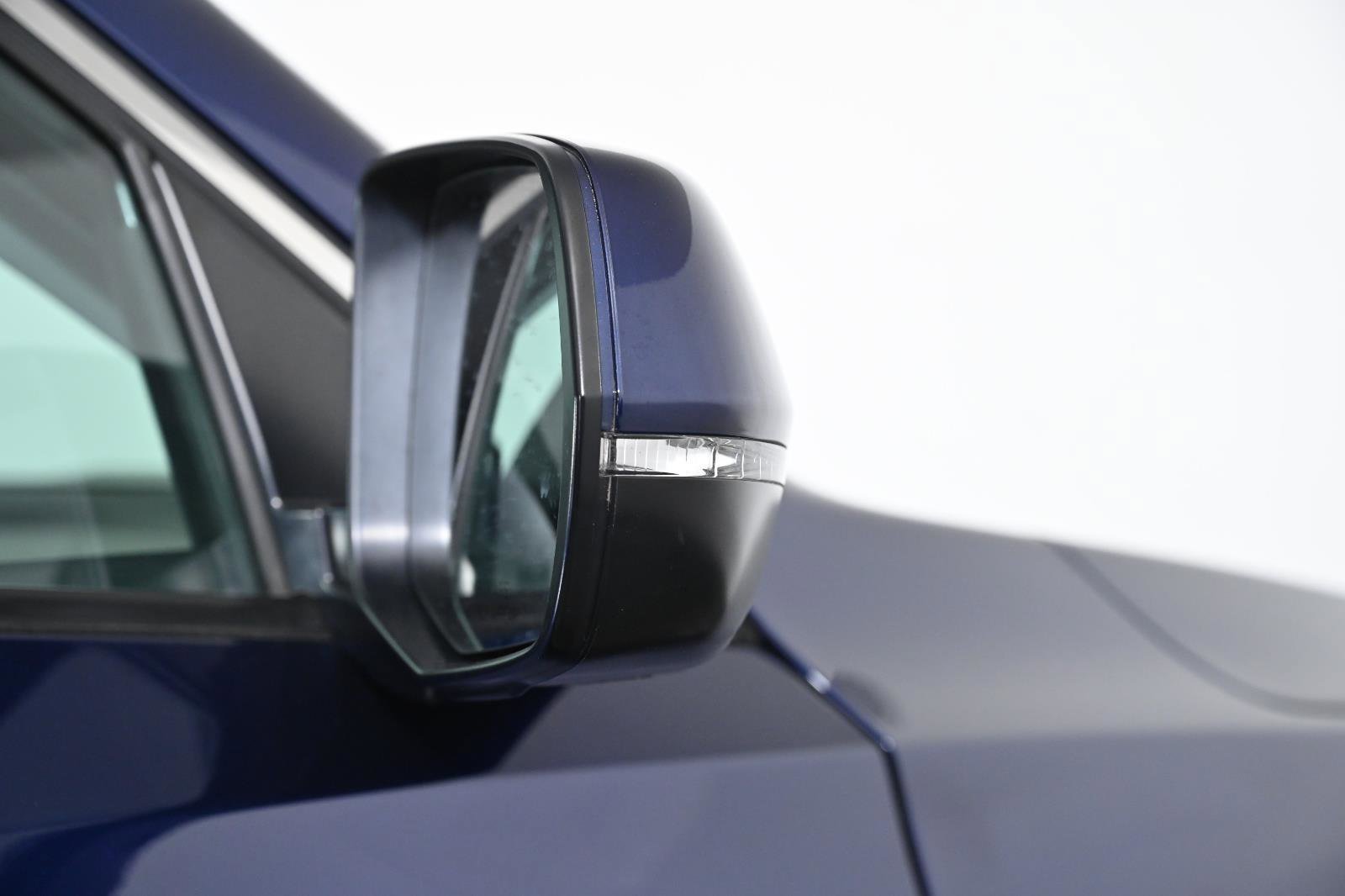 Used 2021 Acura RDX FWD w/ Technology Package image 11