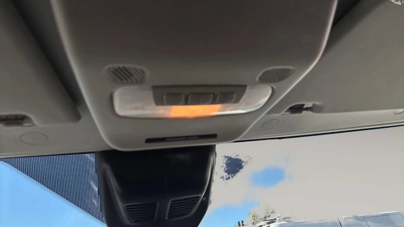 Used 2020 Ford Transit 250 Medium Roof RWD image 14