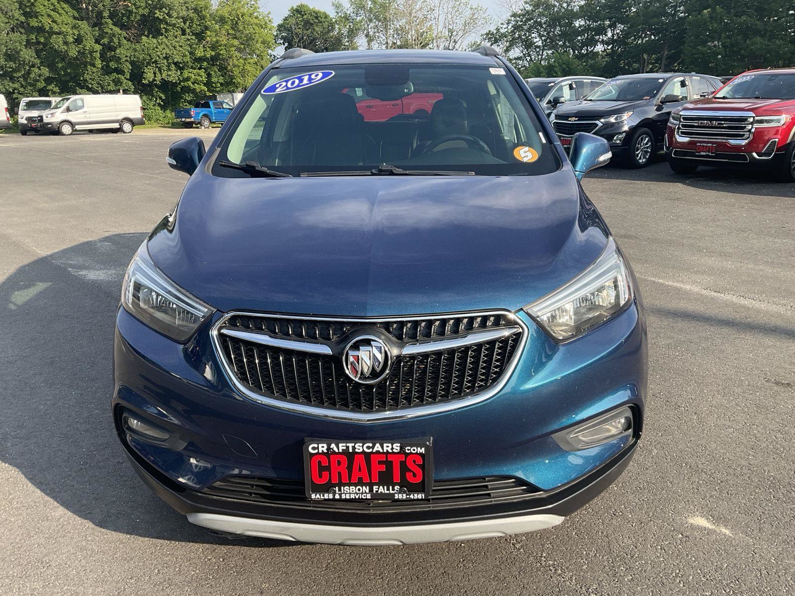 Used 2019 Buick Encore Sport Touring w/ Safety Package AWD/4WD image 8