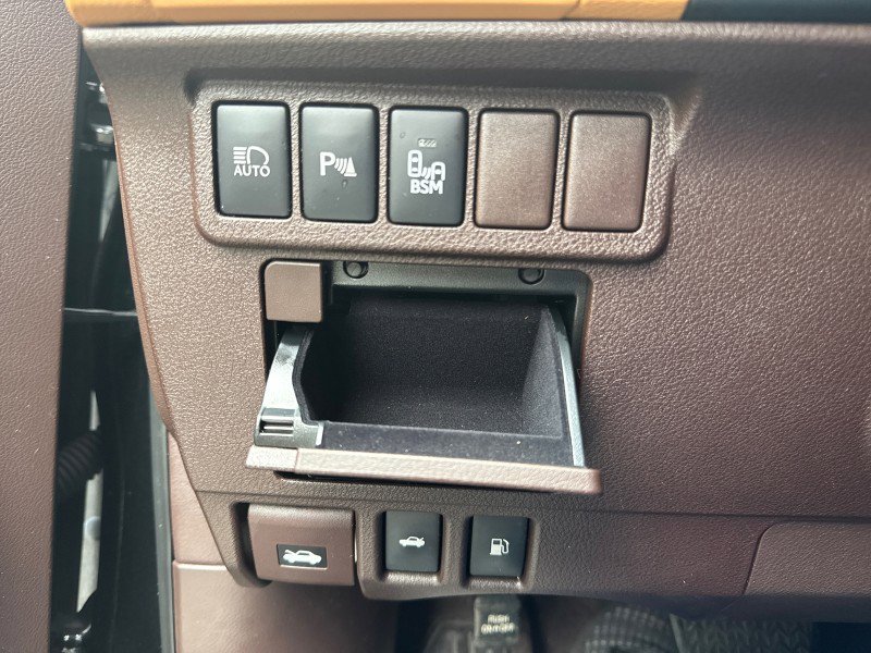 Used 2018 Lexus ES 350 w/ Navigation System Package image 50