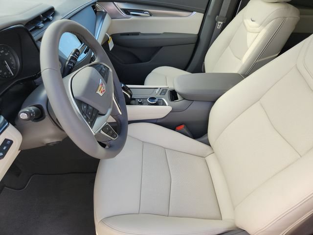 New 2026 Cadillac XT5 Premium Luxury w/ Driver Assist Package AWD/4WD image 10