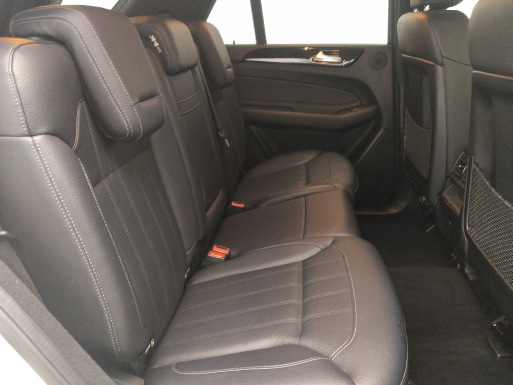 Used 2019 Mercedes-Benz GLE 400 4MATIC image 19