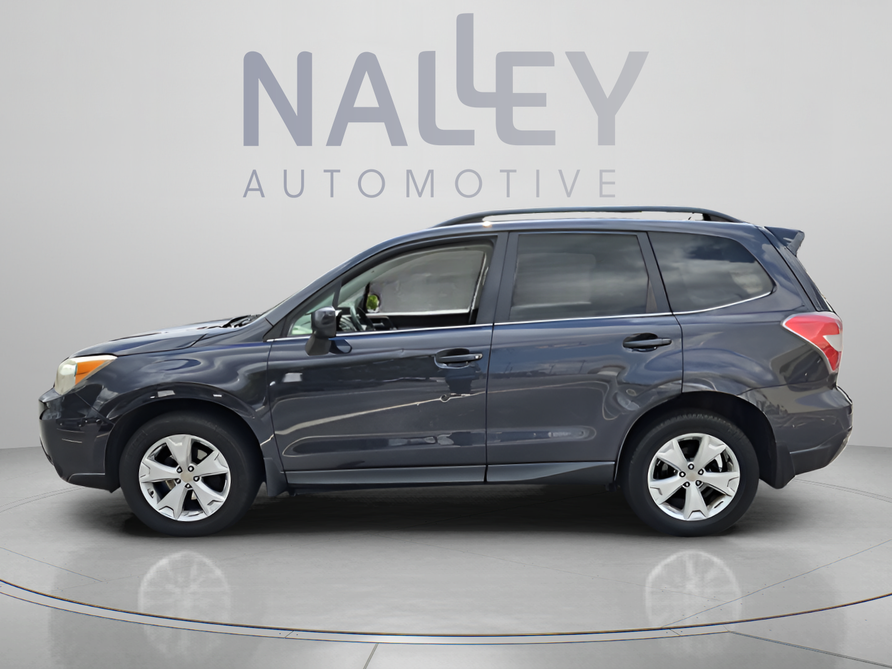 Used 2014 Subaru Forester 2.5i Limited AWD/4WD image 2