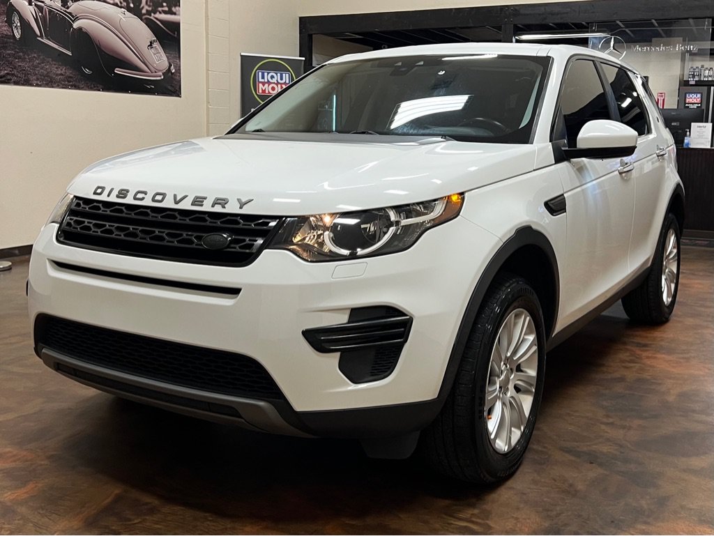 Used 2019 Land Rover Discovery Sport SE AWD/4WD image 5
