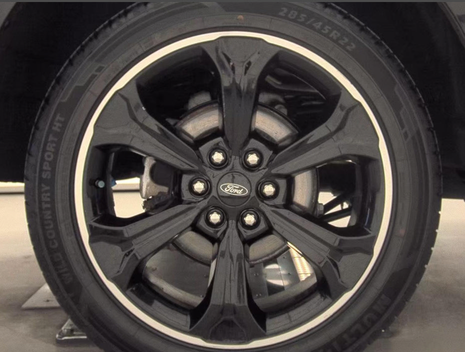 Used 2023 Ford Expedition Limited AWD/4WD image 11