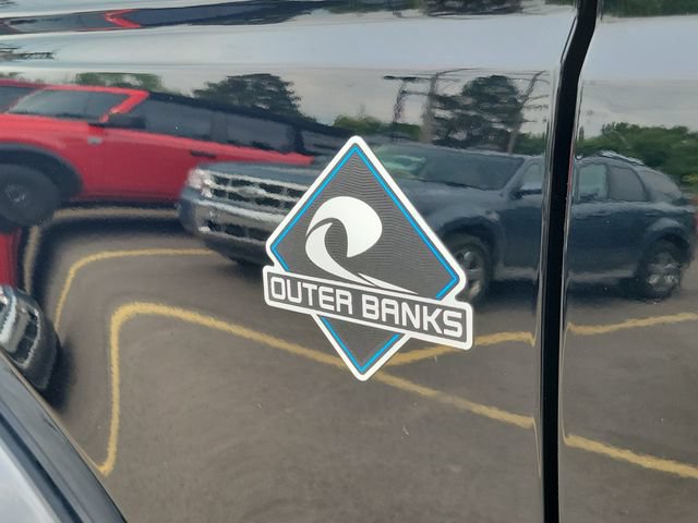 Certified 2025 Ford Bronco Outer Banks AWD/4WD image 6