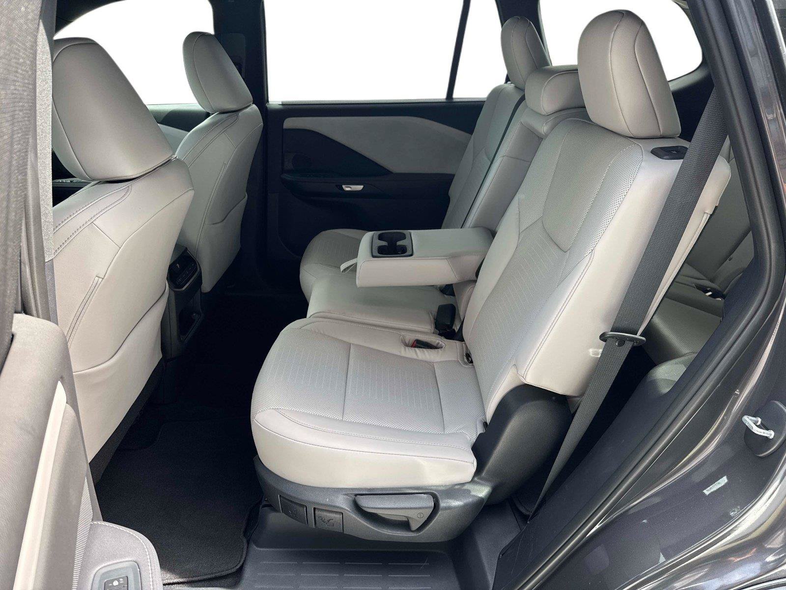 Certified 2025 Lexus TX 350 AWD w/ Technology Package image 14